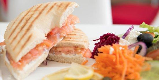 Cakes and Gateau Café La Maison